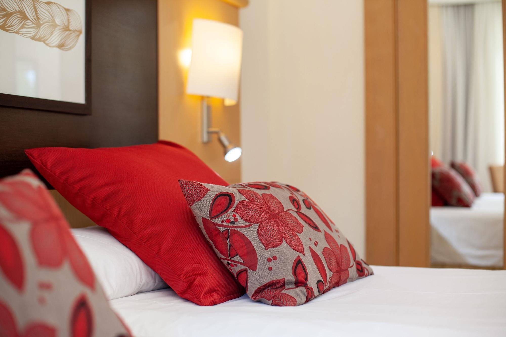 קאלה ראטג'אדה Grupotel Aguait Resort & Spa - Adults Only מראה חיצוני תמונה